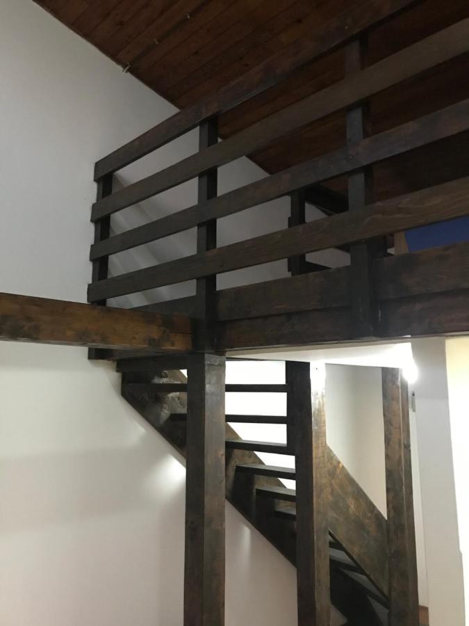 Apartmani Kosuta Tjentiste Ngoại thất bức ảnh