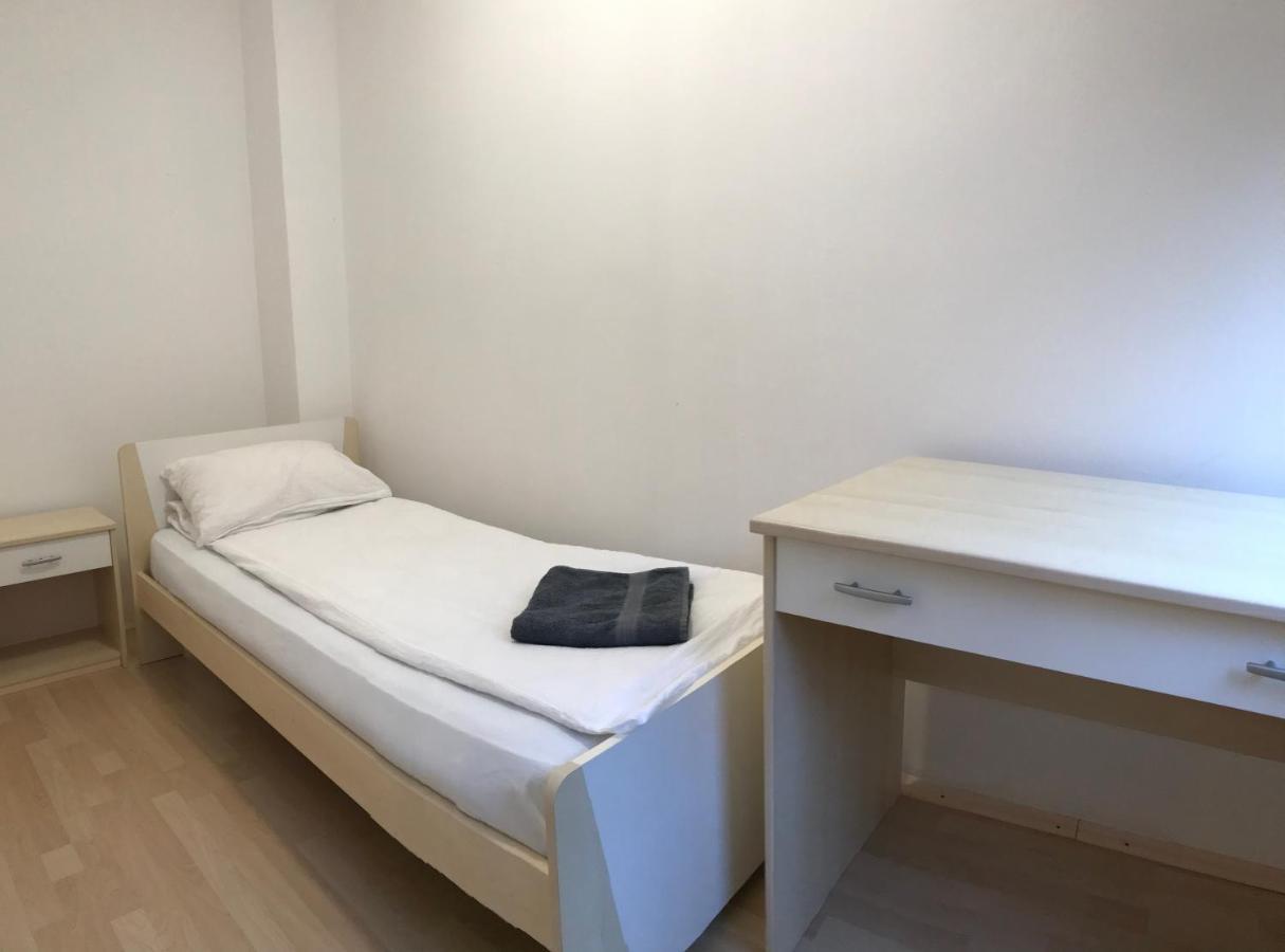 Apartmani Kosuta Tjentiste Ngoại thất bức ảnh